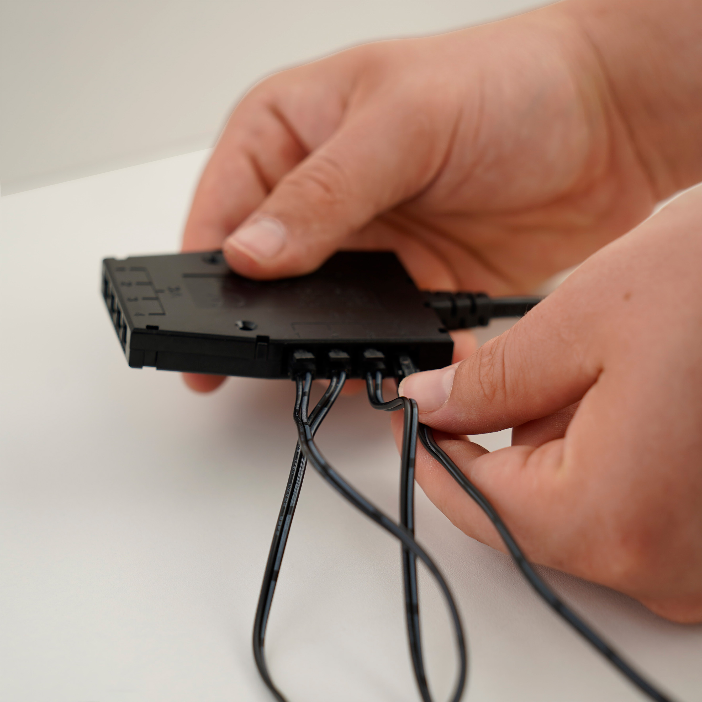 JunctionBox-V_25v3.jpg JunctionBox-V_25v3.jpg