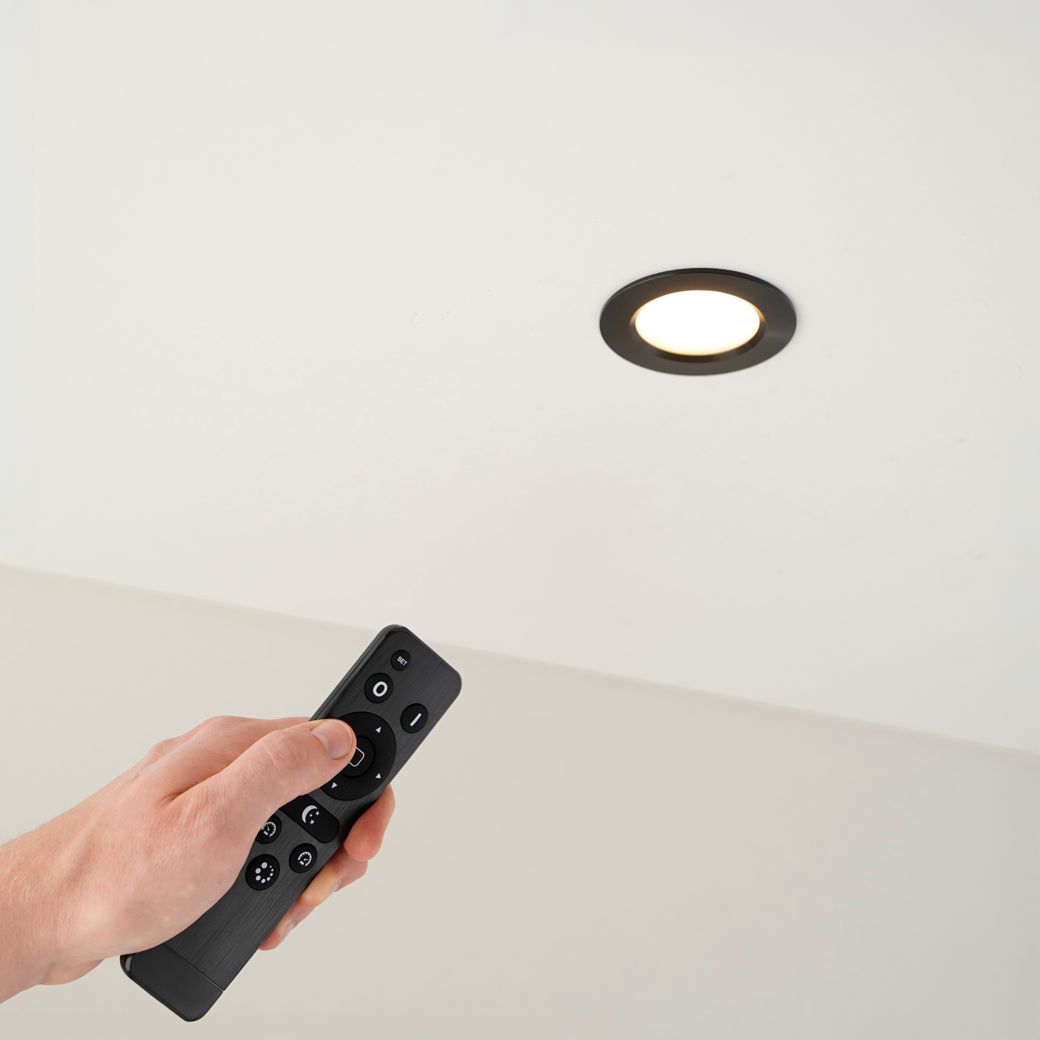 TurnOn-Light-RemoteControl_25.jpg